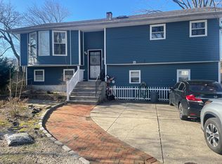 68-A E 13th St, Huntington Station, NY 11746