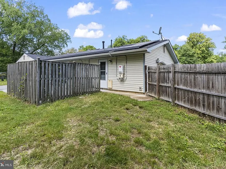 13501 Ivy Way — Photo 32