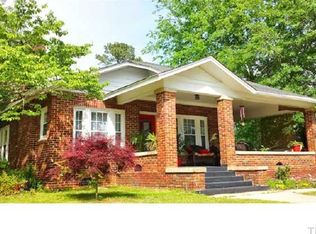 320 W Stallings St, Clayton, NC 27520