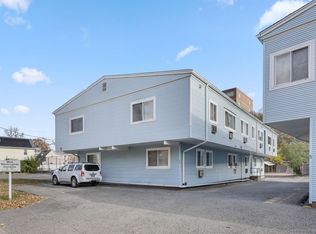 13 W Washington Ave APT 15, Stamford, CT 06902