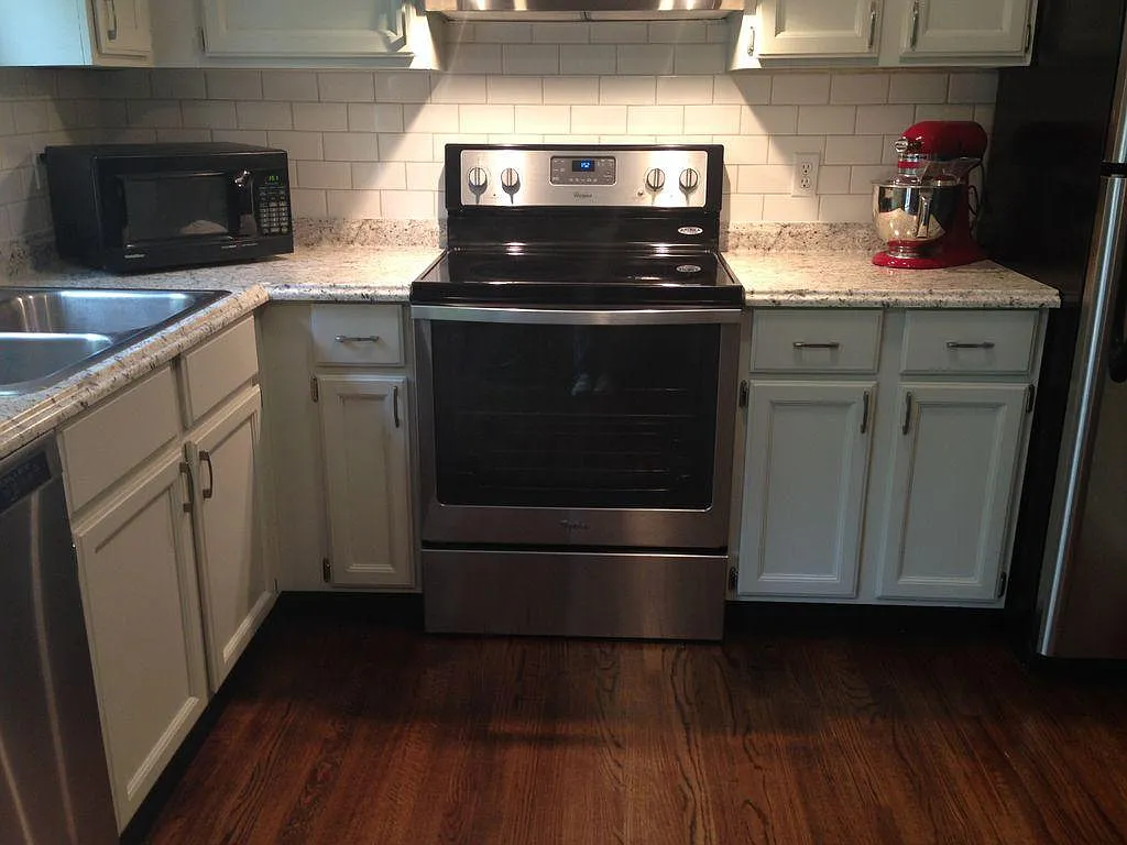 Building Photo - 373 Umstead Dr #B