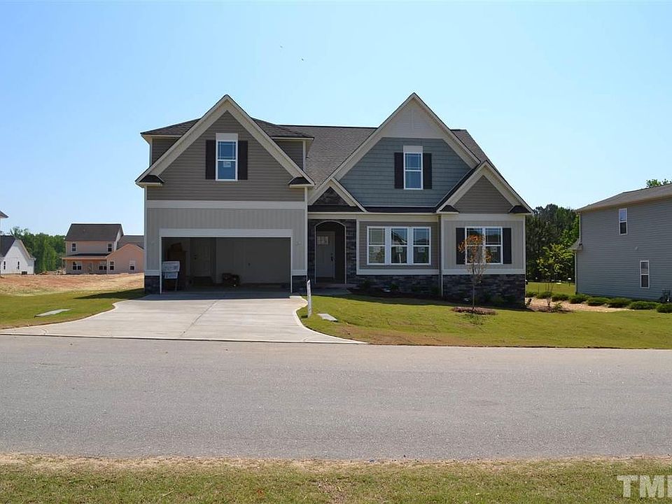 1st image of 49 Kasdon Dr