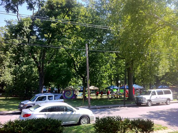 3rd image of 416 W Magnolia Ave APT 1