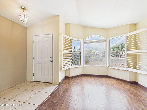 4th image of 2550 W Blaine Ct