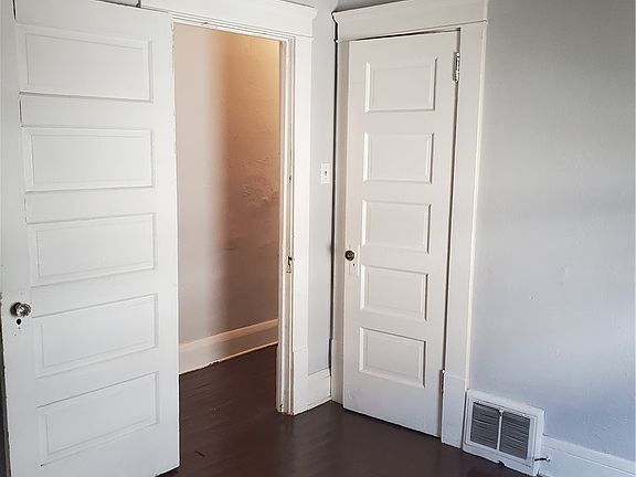 5th image of 82 Aqueduct St