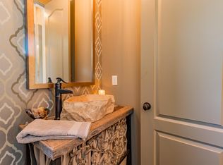 2028 Castleman Dr, Nashville, TN 37215