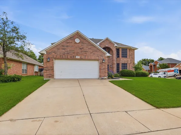 8600 Sterling Trace Cir, Fort Worth, TX 76244