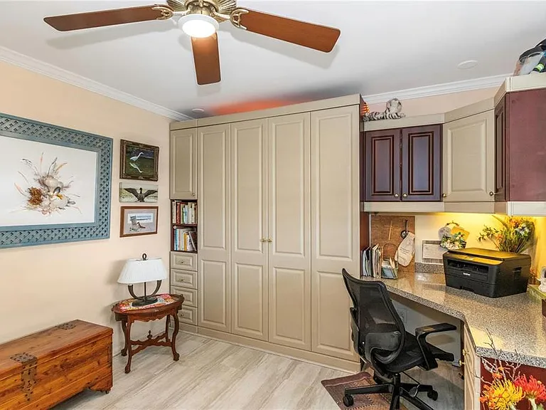 868 Bayway Blvd #312 — Photo 28