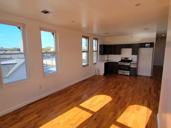 607 Central Ave #404, Newark, NJ 07107