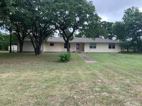 5601 Boonville Rd, Bryan, TX 77802