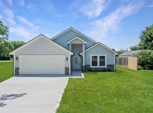 100 N Van Buren Rd, Lone Jack, MO 64070
