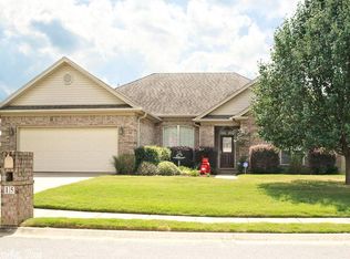 15 Blueberry Ln, Cabot, AR 72023