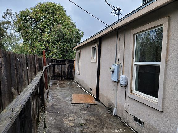 5th image of 1308 Pear St