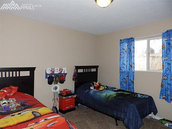5th image of 2218 Monterey Rd