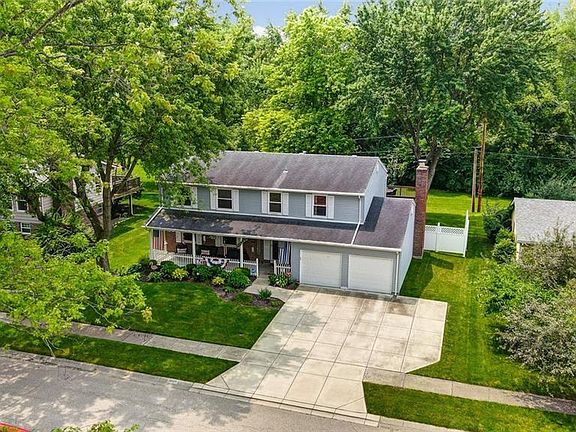 2nd image of 3669 Corkwood Dr