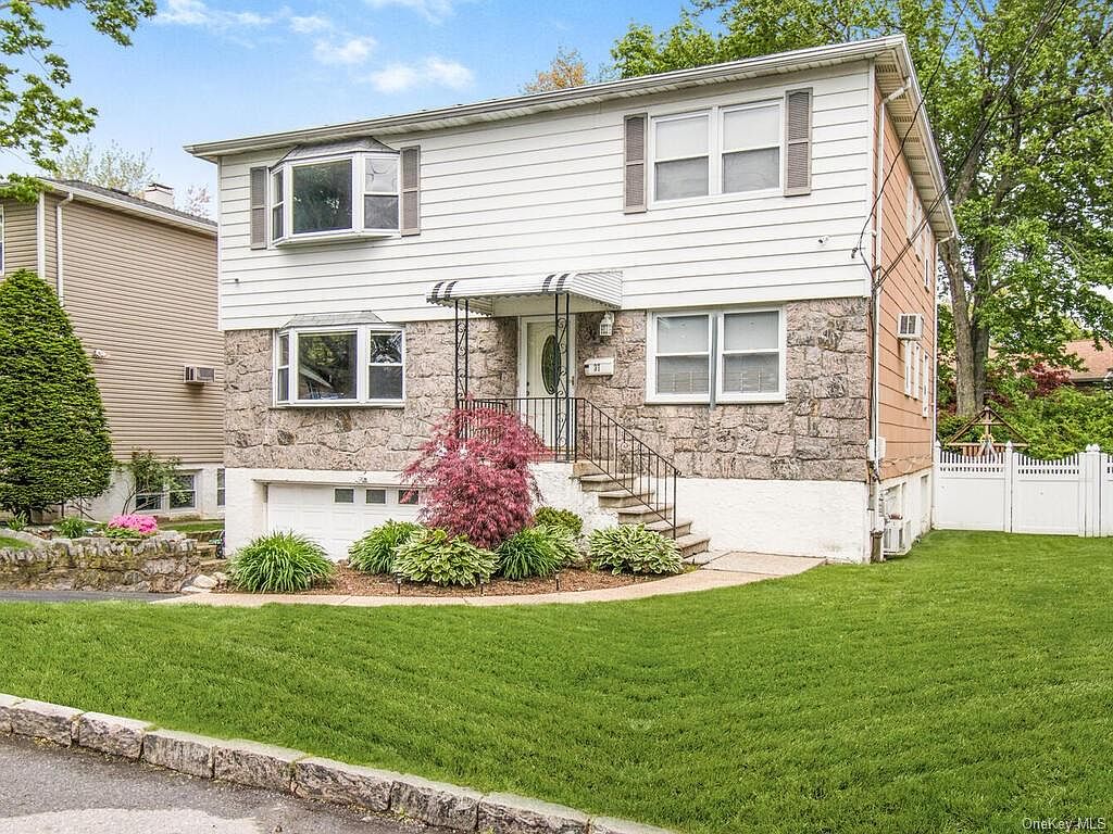 37 Victoria Lane, Yonkers, NY 10701 Zillow