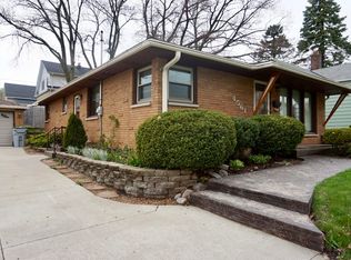 4561 S Quincy Ave, Milwaukee, WI 53207