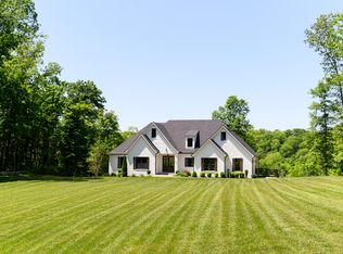372 Avawam Dr, Richmond, KY 40475