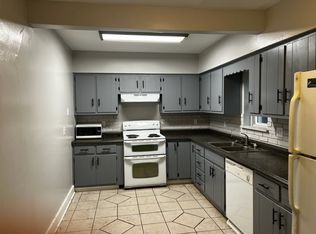 426 Berkley Rd, Indianapolis, IN 46208