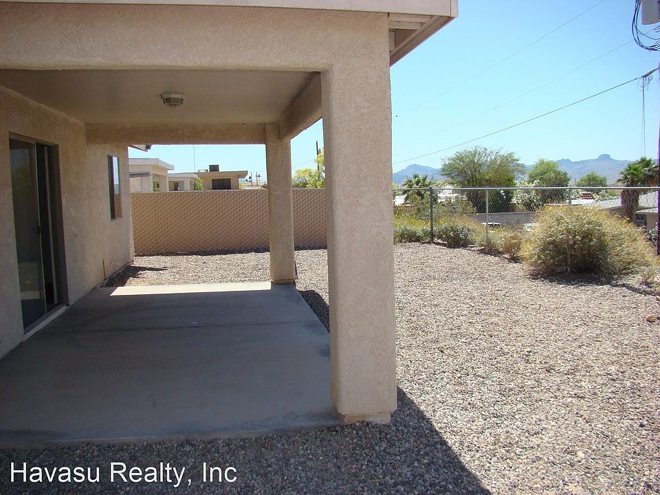 2nd image of 2473 Constellation Dr #101