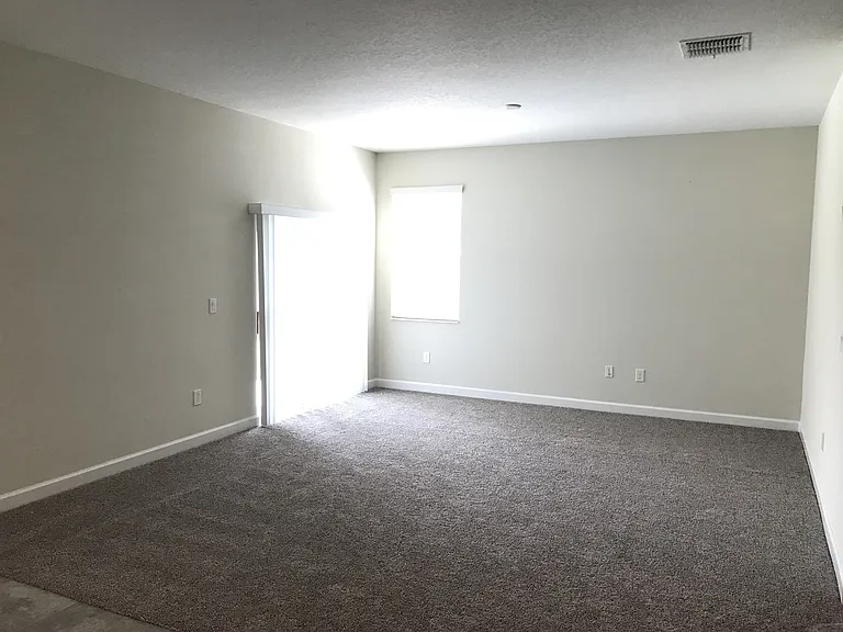 11131 Sycamore Woods Dr — Photo 11