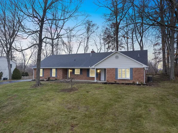 4400 Classic Dr, Blue Ash, OH 45241