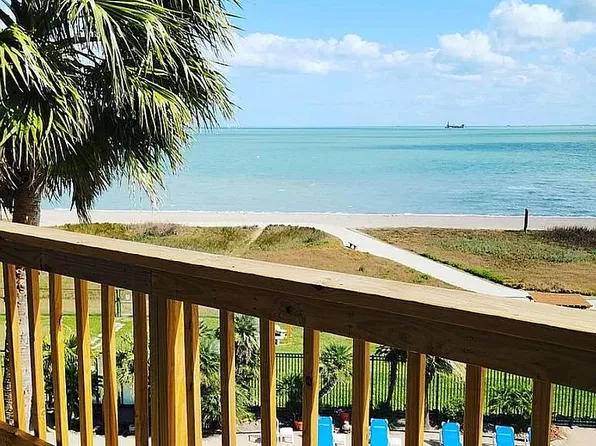 4000 Surfside Blvd APT 202, Corpus Christi, TX 78402