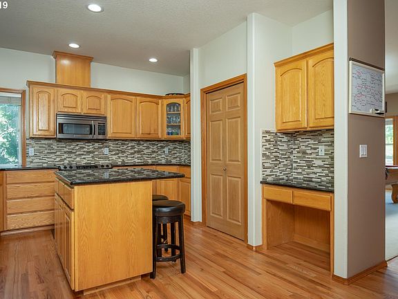 5th image of 4857 NE Wrenwood Ln