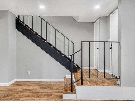5th image of 3974 Tarrytown Ln