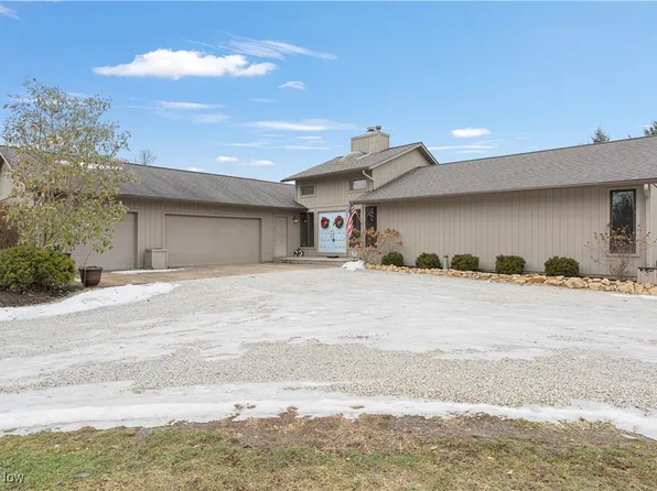 2456 N Revere Rd, Akron, OH 44333
