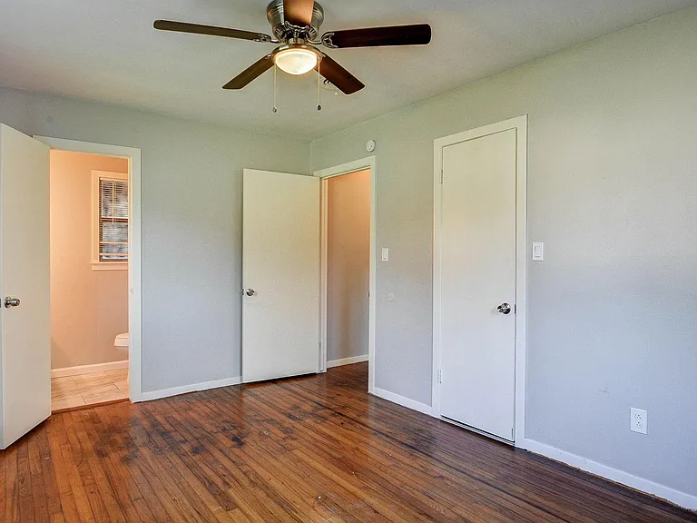 131 Lakewood Dr — Photo 11