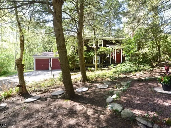 159 La Rue Rd, West Milford Twp., NJ 07435