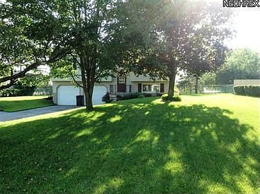 1st image of 9285 Flora Dr