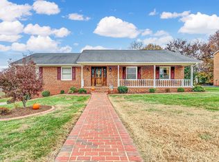 920 Starmount Ave, Roanoke, VA 24019