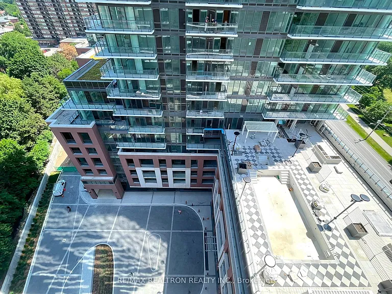 4010 Eglinton Ave W #1305 — Photo 31