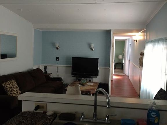 2nd image of 12320 Kingdom Way