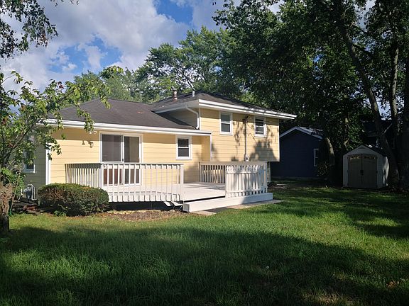 4th image of 1N350 Newton Ave