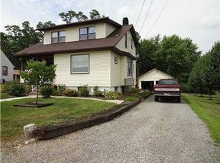 11 E Stewart Ave, Bessemer, PA 16112
