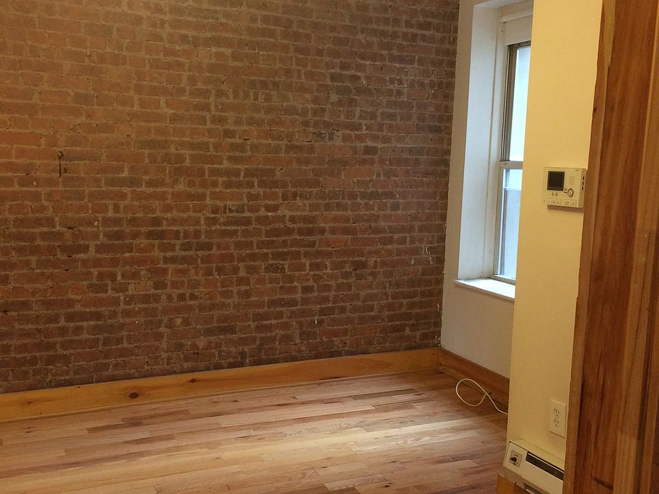 2nd image of 559 Saint Johns Pl #2FKF