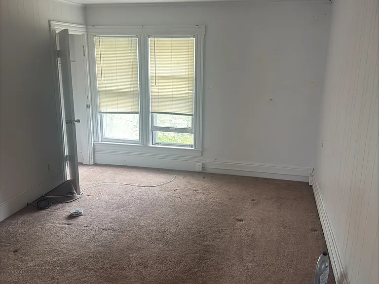 32 Parce Ave #2 — Photo 4
