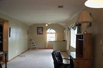 5th image of 654 Zanesville Ave