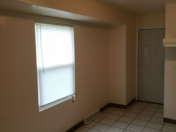 3rd image of 2618 W Humboldt St