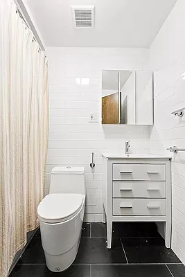 Rented by EXR | media 5