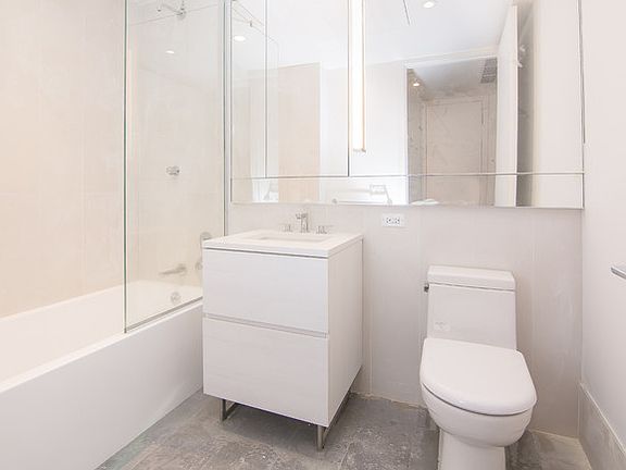 3rd image of 436 Albee Sq #16A