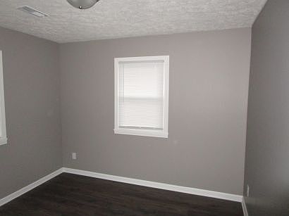 4th image of 1341 W Pruitt St