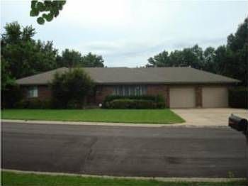 1st image of 37 Hillcrest Dr