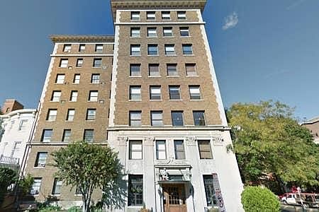 2nd image of 1101 L St NW APT 806