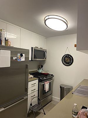 1st image of 405 Main St APT 5K