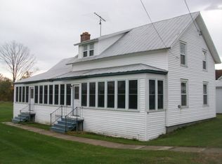 20 Smith St, Churubusco, NY 12923