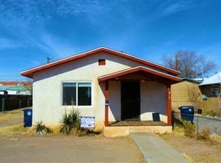 915 Iron Ave SW, Albuquerque, NM 87102